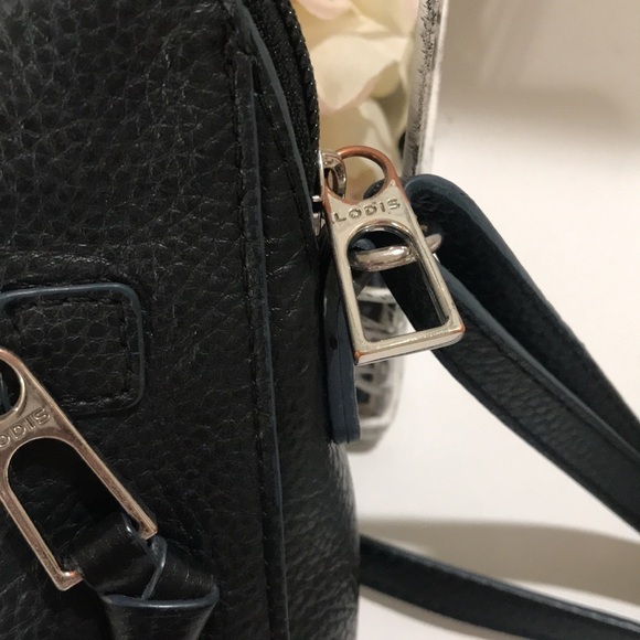 LODIS Black leather cross body bag adjustable strap 7high x 9wide - Picture 6 of 6